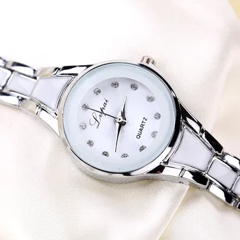 Módne Dámske Hodinky Strany Náramok Luxusné Hodinky Quartz Hodinky Ženy Náramkové hodinky Darček Na Valentína Montres Femmes